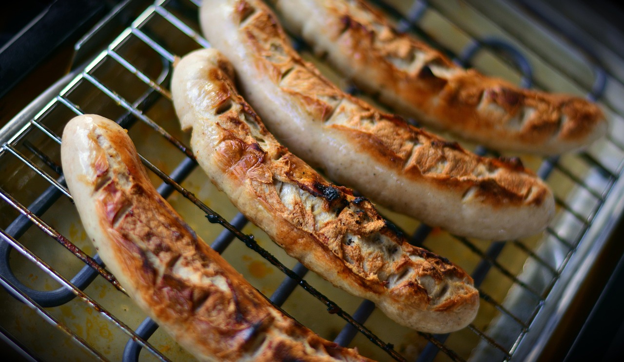 grilled sausage, grilling, grilled food, hot dog, grill proof, bratwurst, sausages, grilled sausages, barbeque, grill, sausage, grilled-2601928.jpg